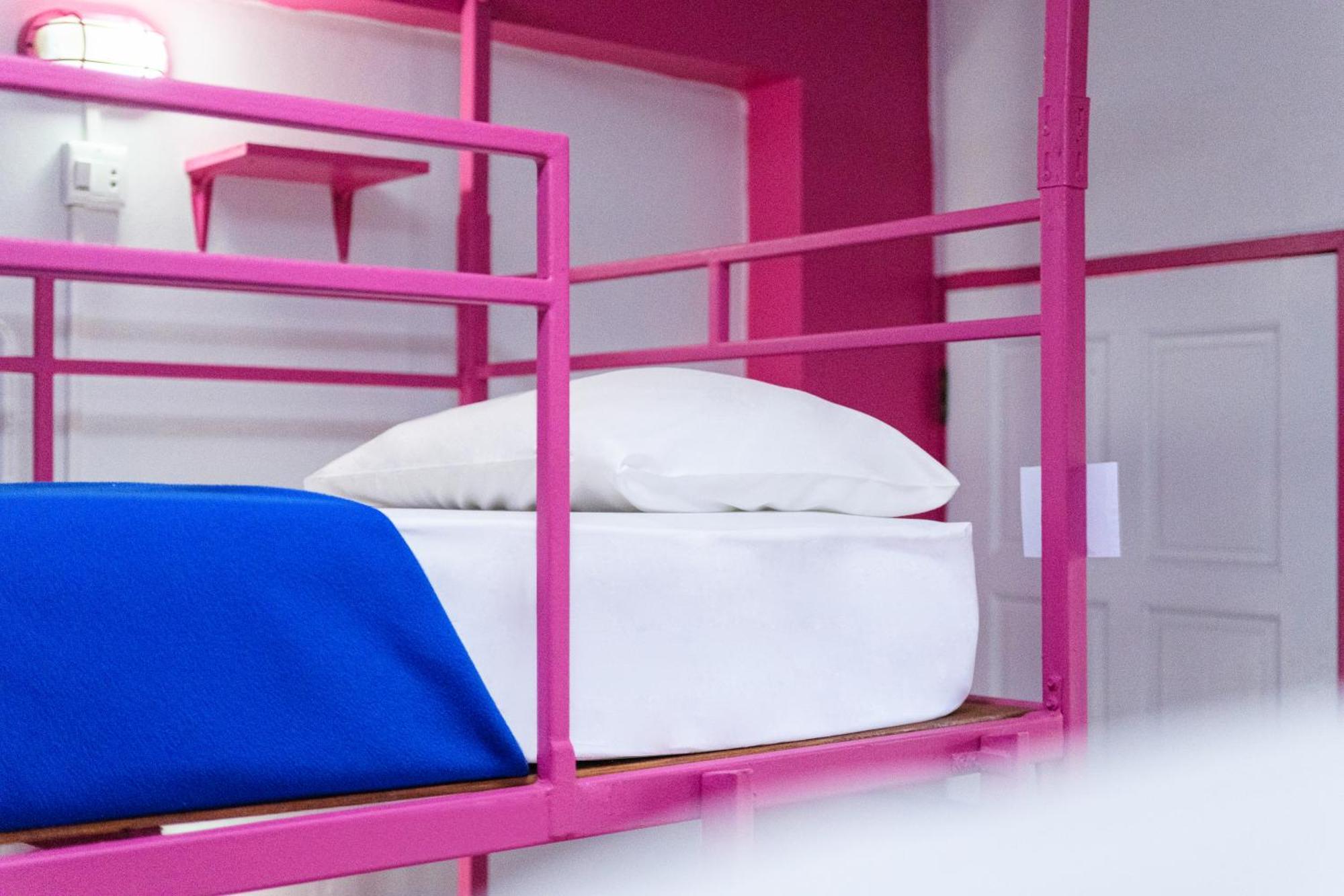 Slumber Party Hostal *